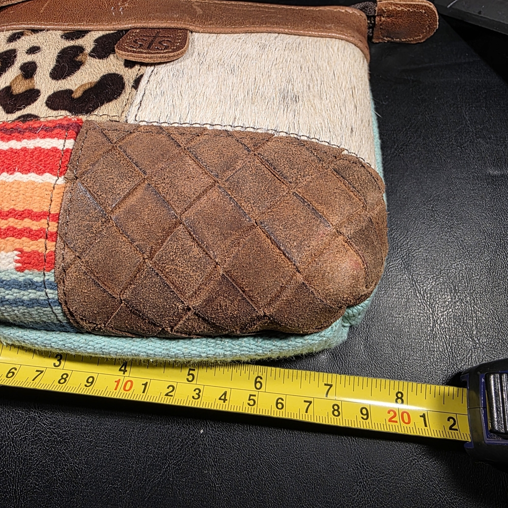 STS Ranchwear Women's Multicolor Patchwork Wristl… - image 3